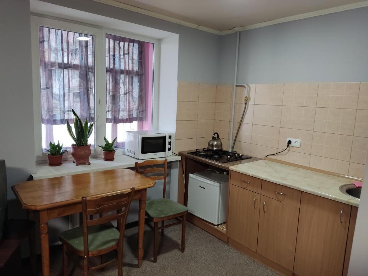Apartament Проспект Миру 35 Krzywy Róg Zewnętrze zdjęcie