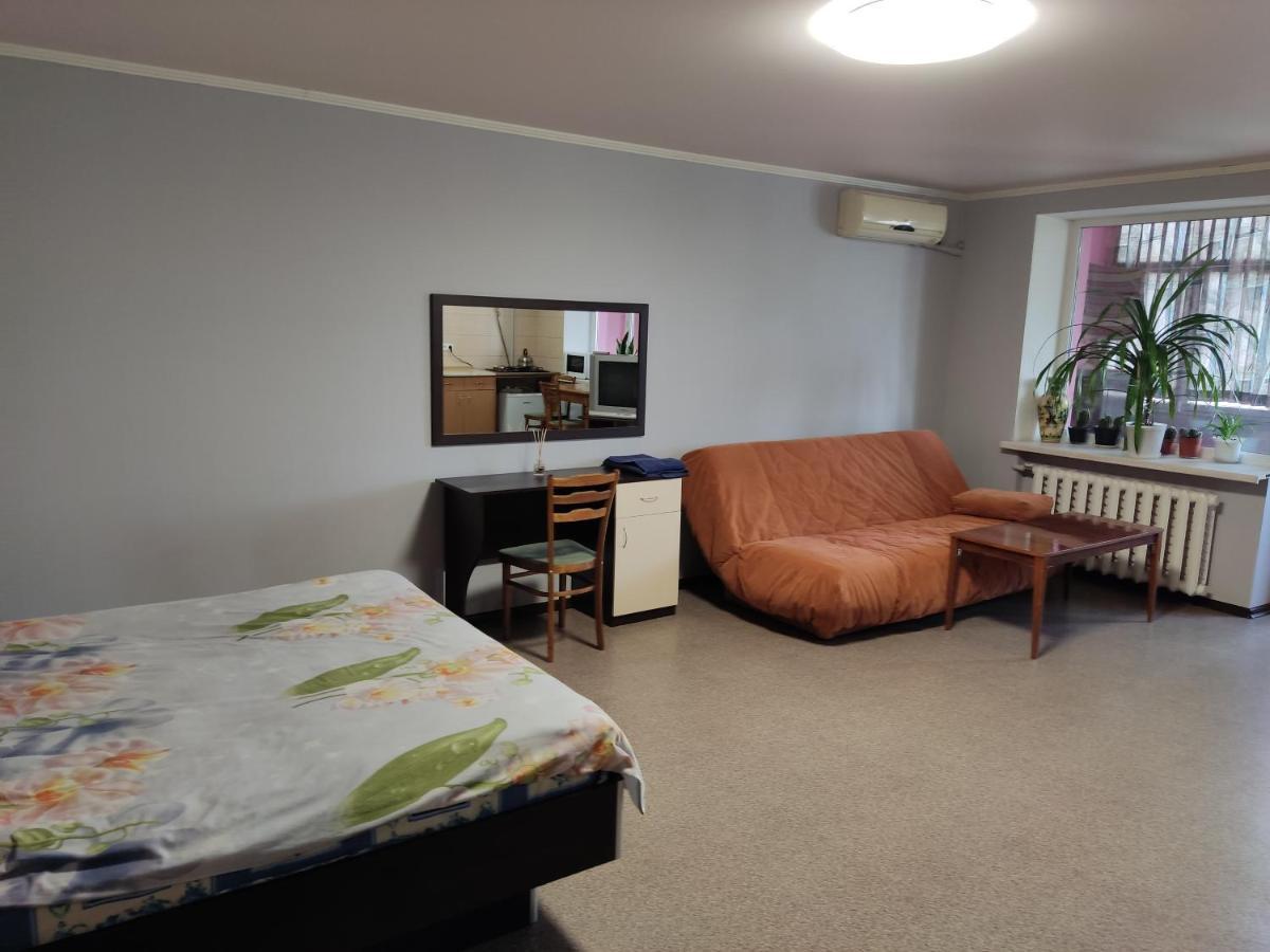 Apartament Проспект Миру 35 Krzywy Róg Zewnętrze zdjęcie