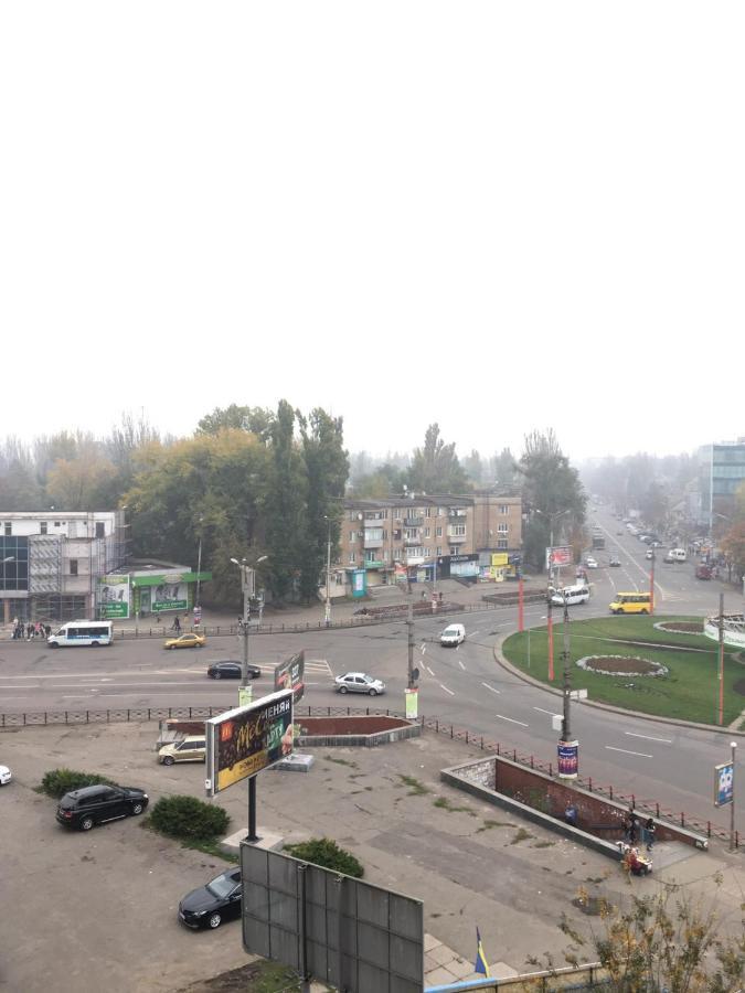 Apartament Проспект Миру 35 Krzywy Róg Zewnętrze zdjęcie